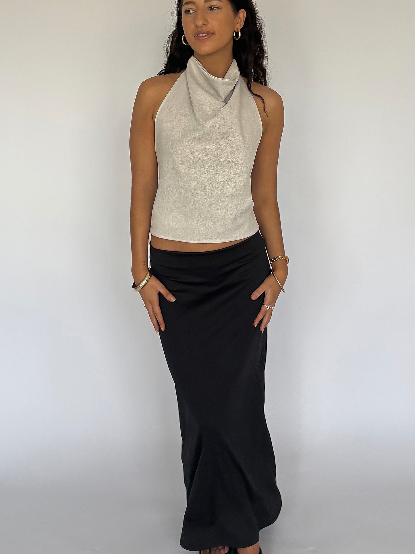 AKARI TOP - GREY SUEDE