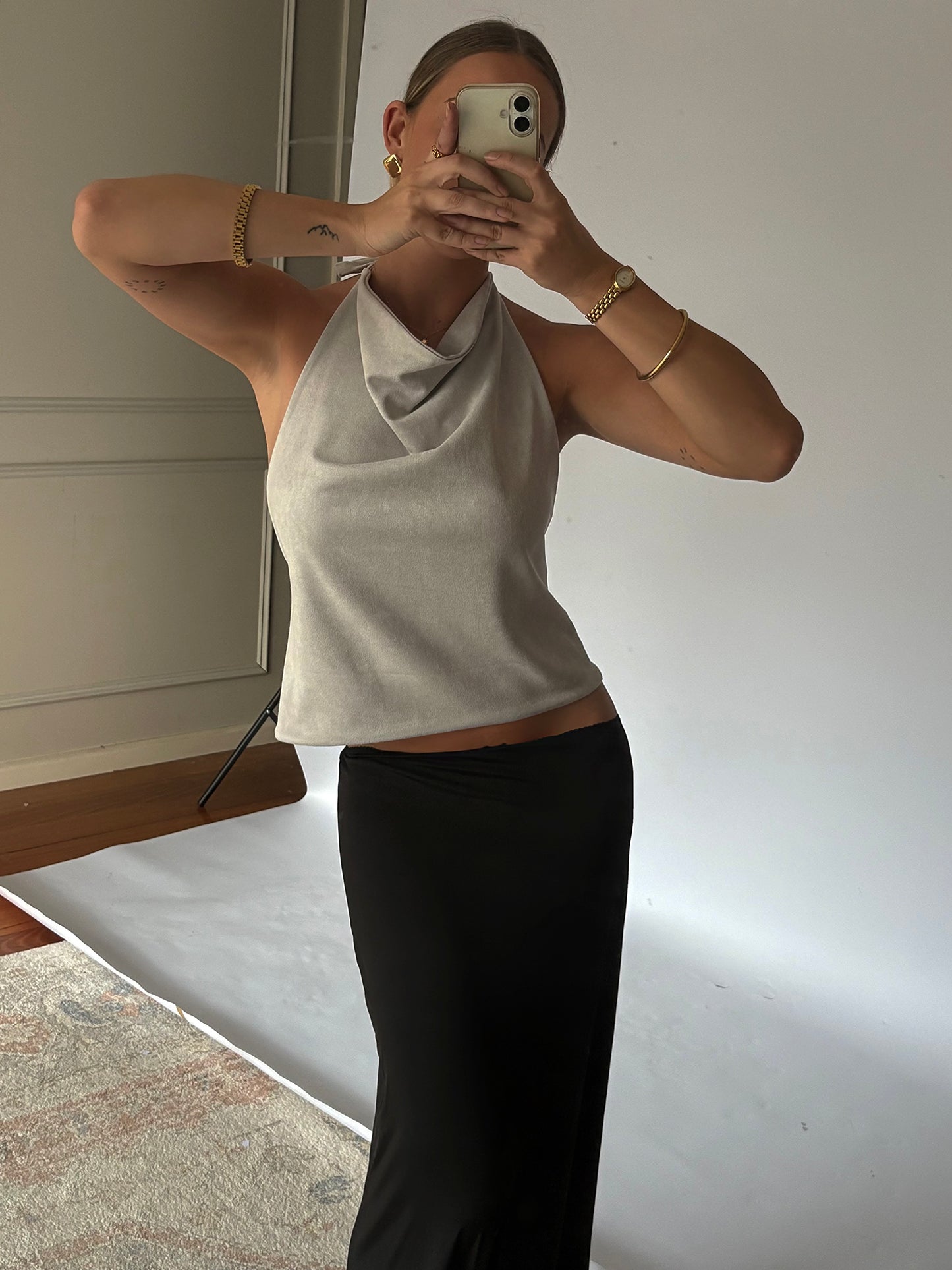 AKARI TOP - GREY SUEDE